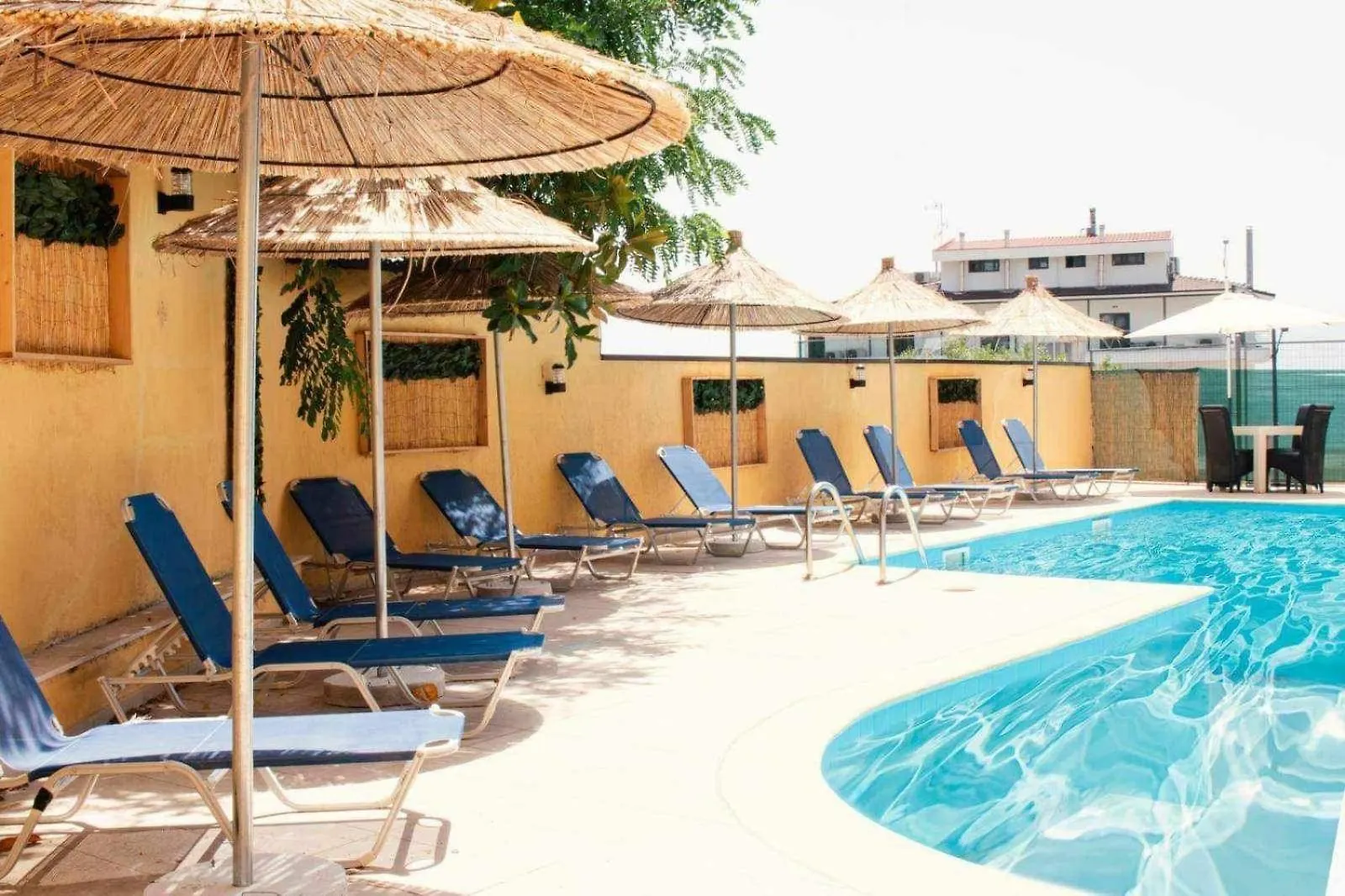 La Luna Apartment Sarande